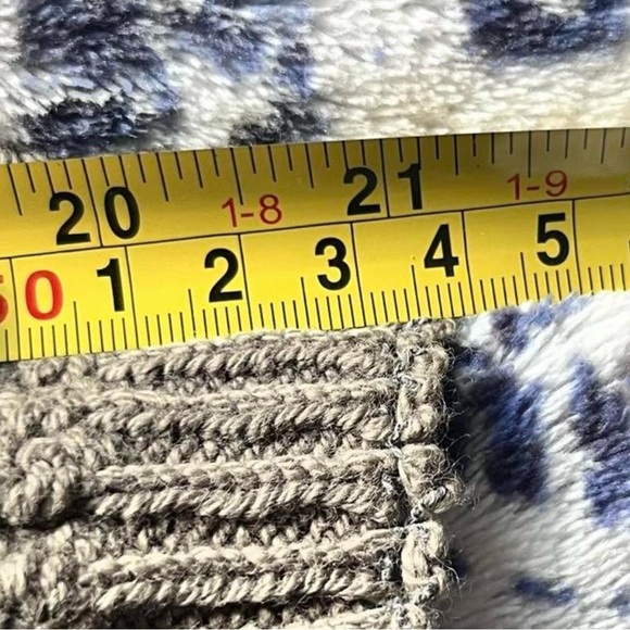 Marshall Fields Private Collection 80s Women's Cable Knit Cardigan Sweater Sz M - Picture 2 of 8